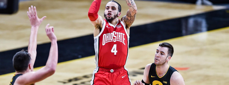 The Big 10 conference features another Top 25 ranked matchup as the Iowa Hawkeyes host the Ohio State Buckeyes at home.