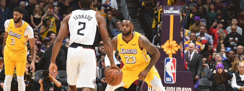 Lakers Head Coach Reveals Team's Improvement Areas Ahead of Game Against Clippers - EssentiallySports