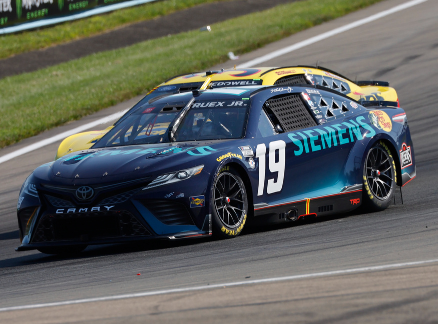 Coke Zero Sugar 400 Betting Preview